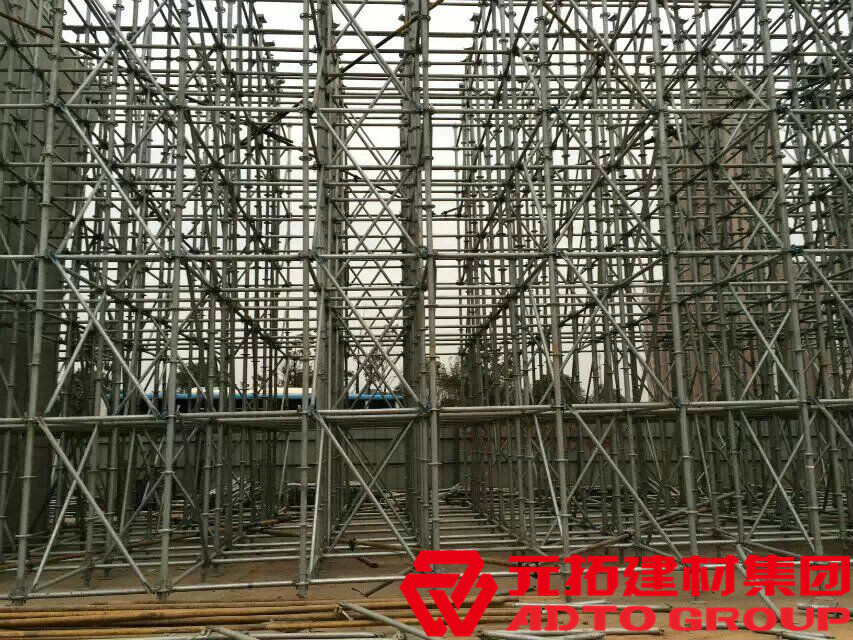 新型盤扣式腳手架與傳統(tǒng)腳手架有何區(qū)別？
